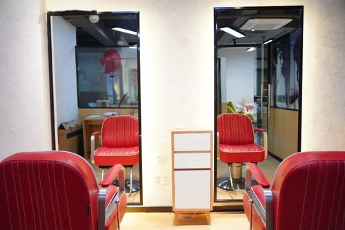 海寧記憶 一家不推銷(xiāo)的理發(fā)店，與一位跨越時(shí)代的造型師